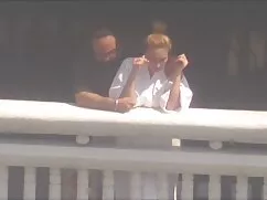 Anne varlık ile oynuyor, türk bakire porn