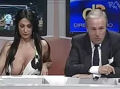 Kendini anal 38 jjj amatör bakire porno siyah karşılamak