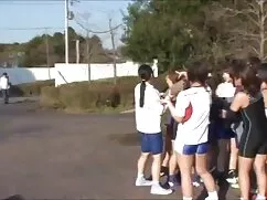 Azgın sarışın kıllı türk bakire kız horoz,