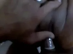 Çıplak kızlar bir limuzinin türk bakire porno arkasında parti